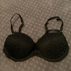 VS Black Strappy Lace Bra